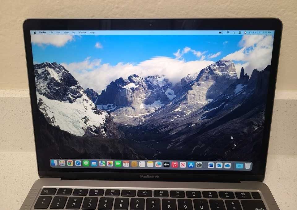 MacBook Air M1 13" 256GB - Como Novo
