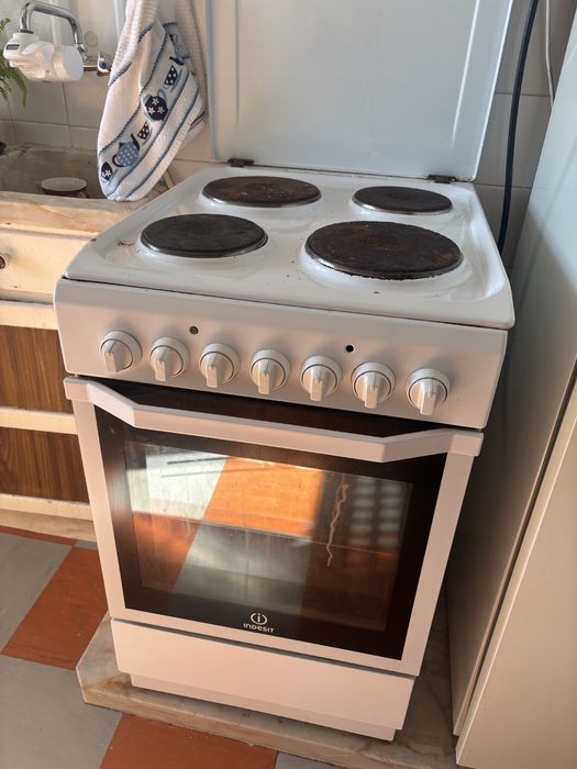 Forno-fogão eletrico