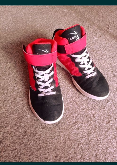 Buty chłopięce jesienne 37