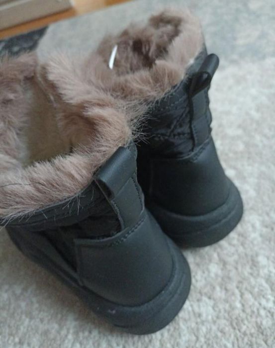 Теплі чоботи 38 розмір