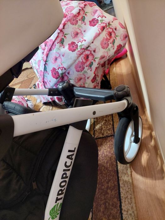Продам дитячий візочок 3 в 1 BabyLux