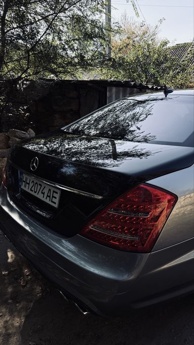Mercedes-Benz w221 s550
