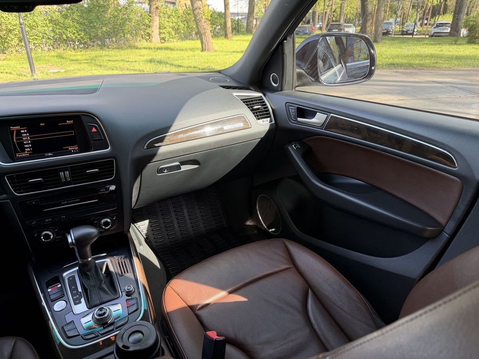 Audi Q5 Premium Plus
