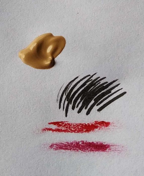 Продам лотом нову косметику