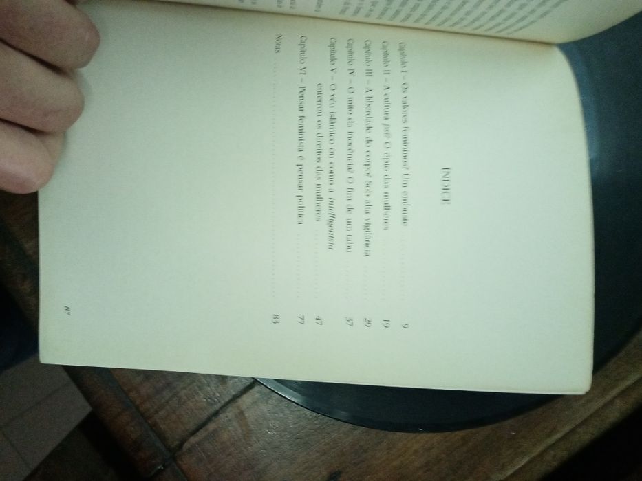 Valerie Toranian, Ao encontro das mulheres