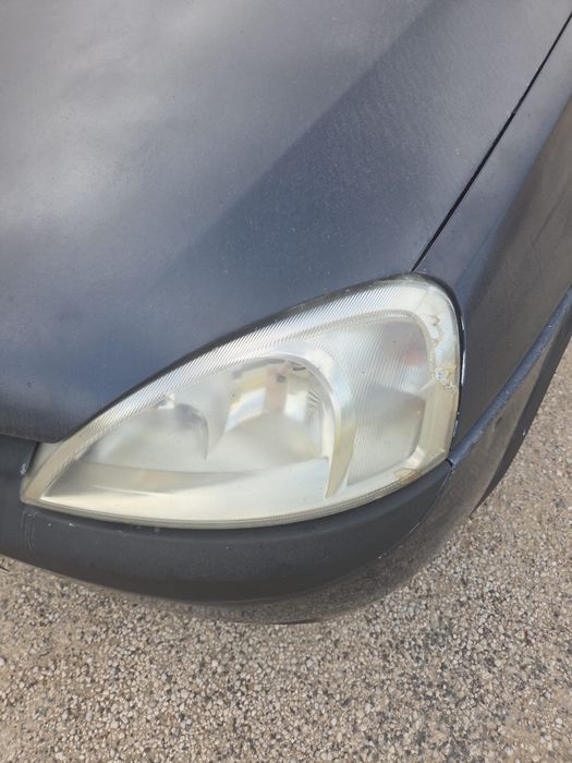 Opel Corsa C - Ano 2000 | 1500 €