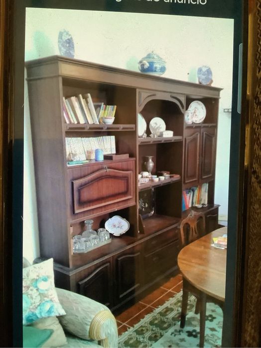 Estante em madeira com 3 módulos