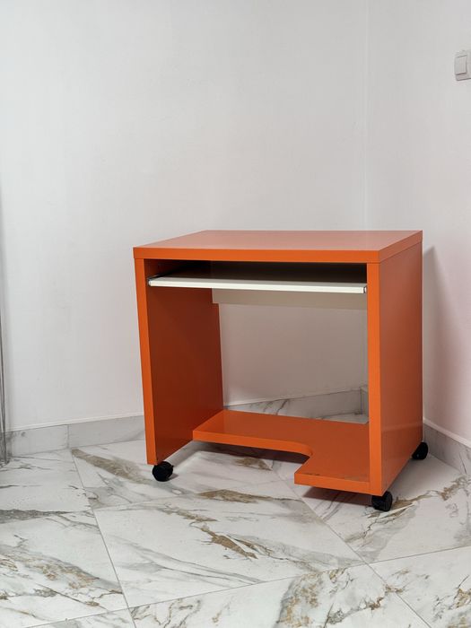 Стіл, столик Ikea