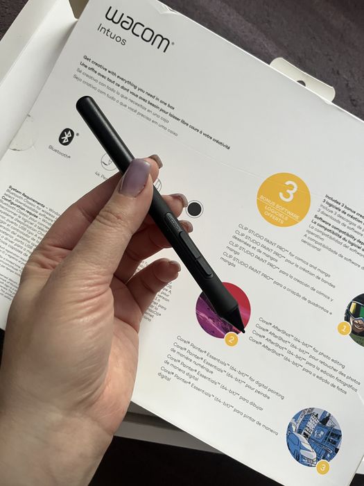 Графічний планшет Wacom Intuos M Bluetooth Black
