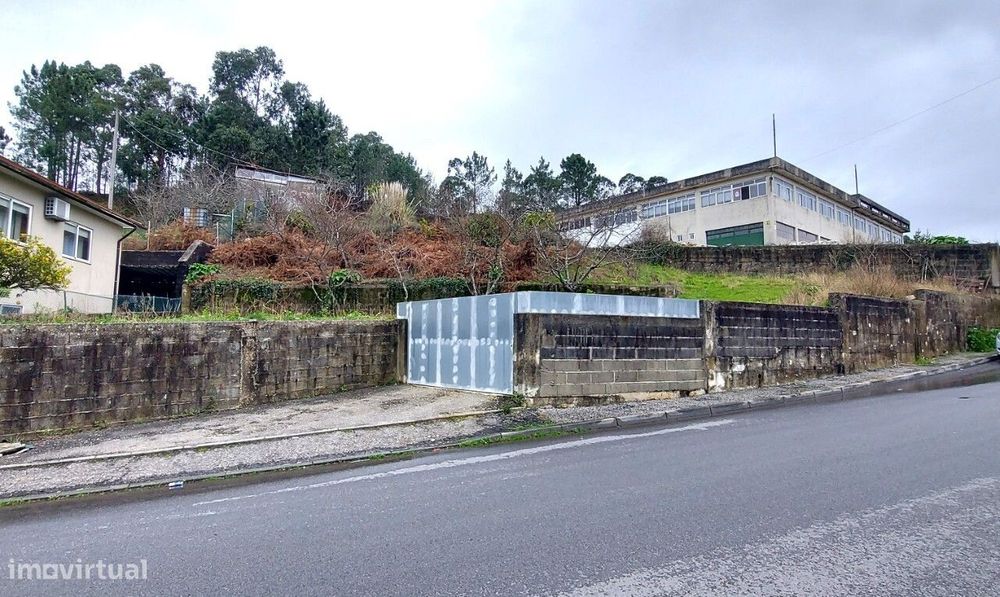 Judicial sale of urban land measuring 3504 m² in Gândara
