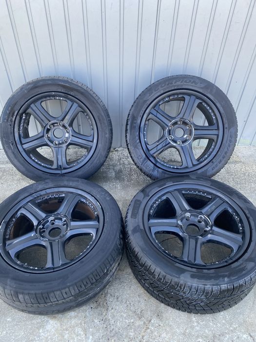 Комплект дисків з резиною 295/45R20