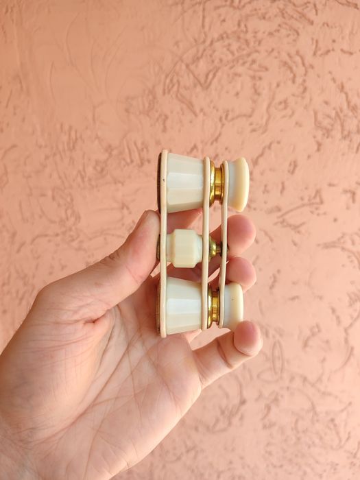 Театральний бінокль (іменний)