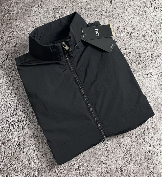 Бомбер чоловічий Hugo Boss