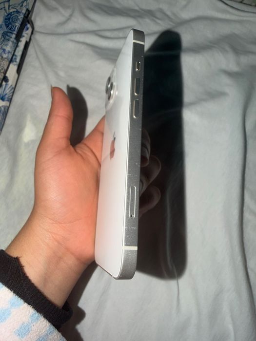 iPhone 13 128GB Branco | Saúde 92% | +5 Capas + Cabo + Película