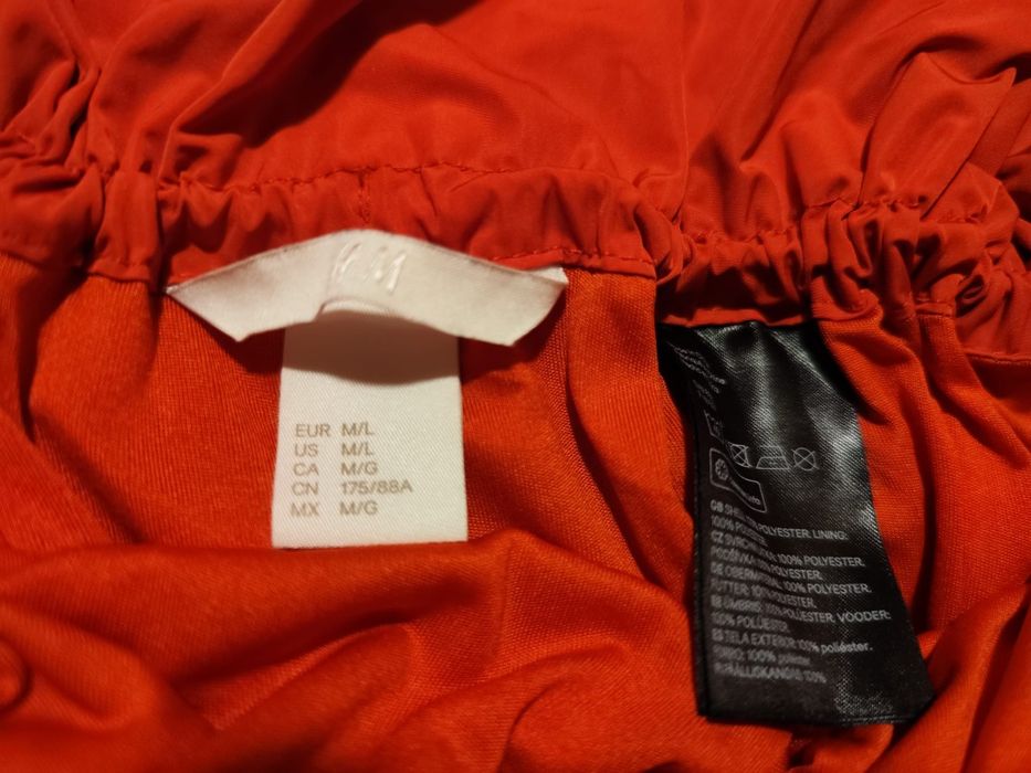 Stylowa spódniczka mini bombka czerwona M/L