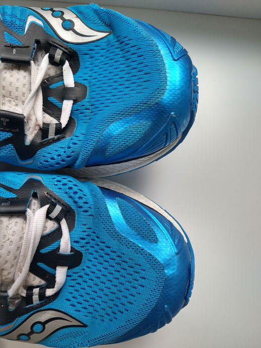 Кросівки чоловічі Saucony Triumph