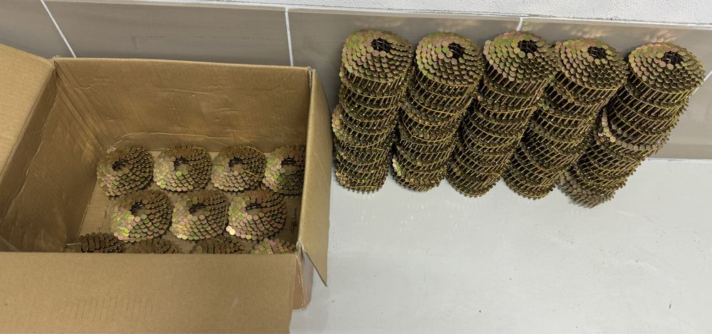 Пневмо-Пістолет для бітумної черепиці