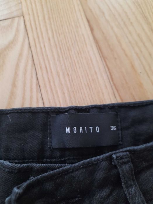 Spodnie MOHITO czarne,rozm.36