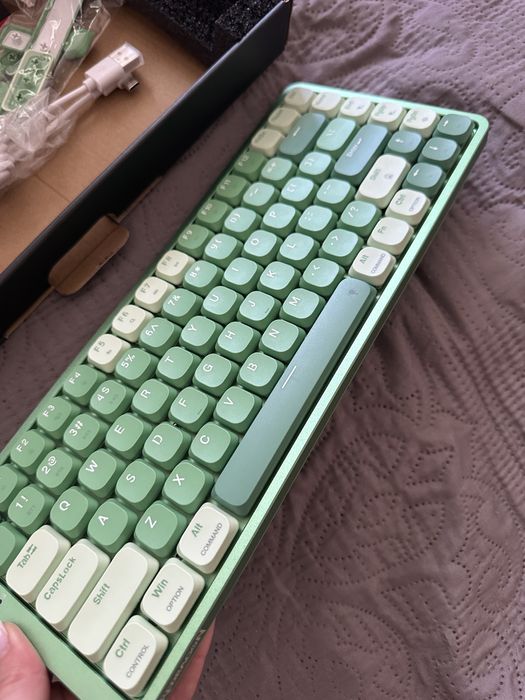 Redragon клавіатура безпровідна