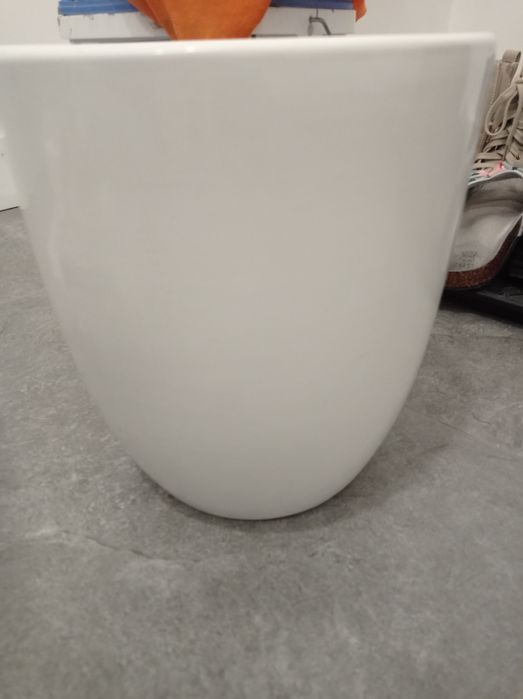 Doniczka osłonka biała na kwiata