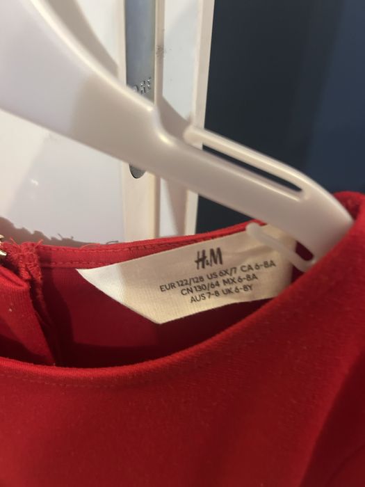 Cudo Sukienks HM 122/128 święta uroczystości