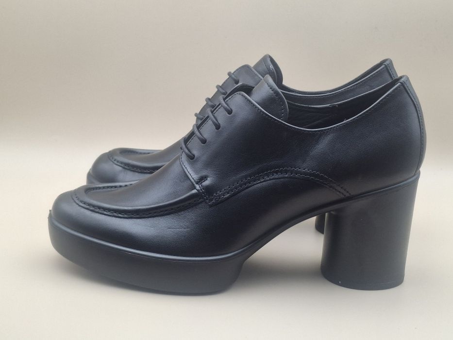 Туфлі ECCO Shape Sculpted Motion  55 Нові 42р.