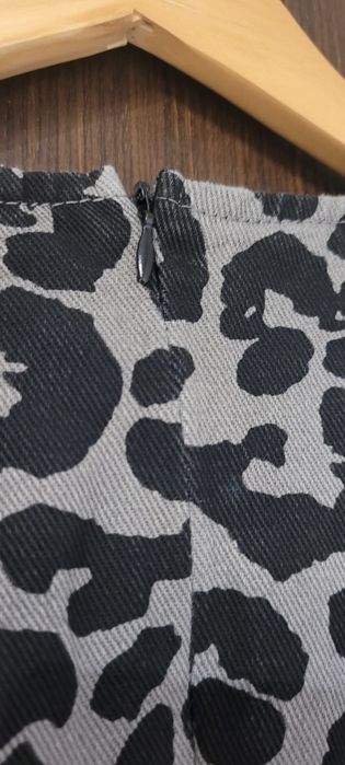 Bonprix..sukienka z motywem zwierzęcym.