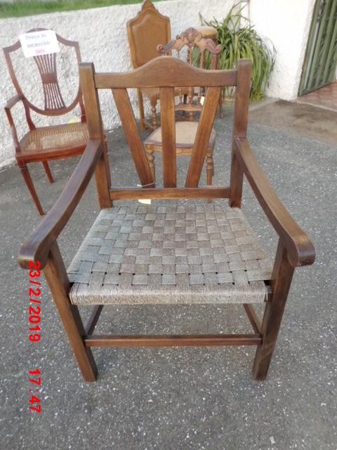 cadeirão antiga rustica restaurada madeira isotica alta qualidade