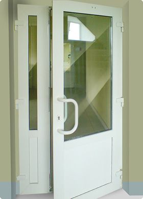 Двери пластиковые металопластиковые любой вид установка доставка