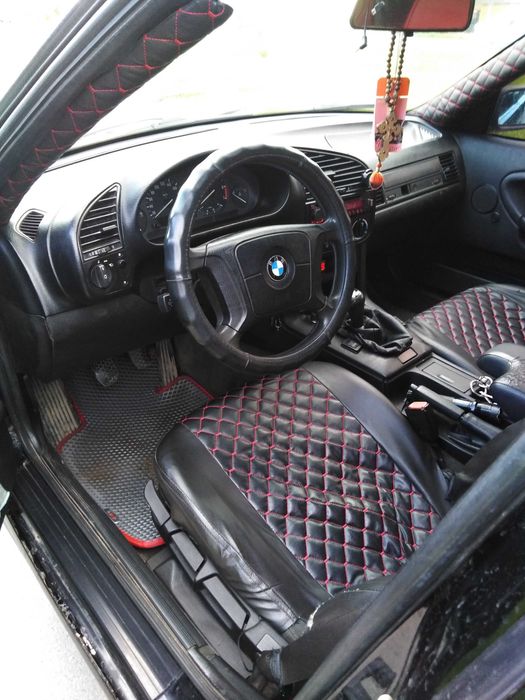 Автомобіль BMW E316
