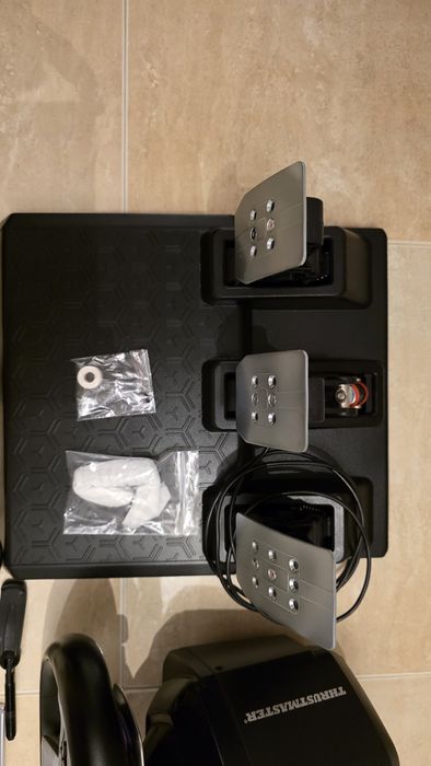 Thrustmaster T248