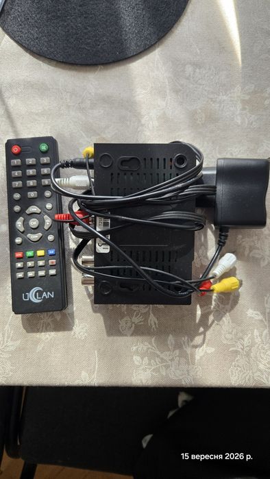 Телевізор JVC з приставкою Т2