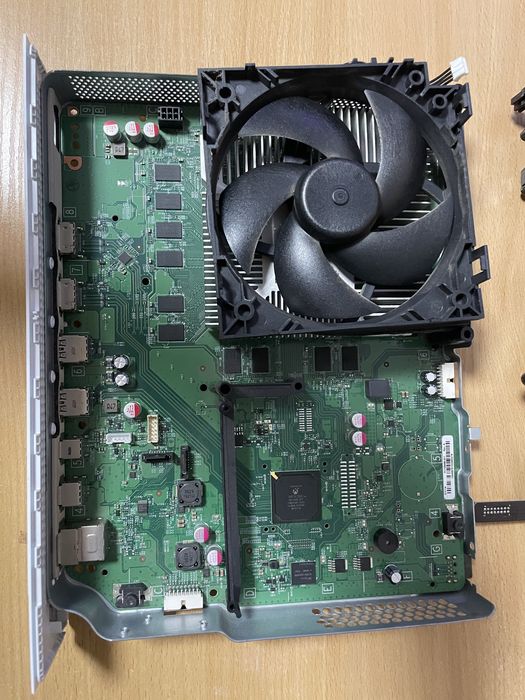 Ігрова приставка xbox one s