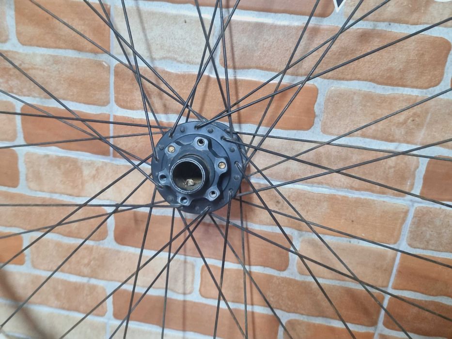 Roda Frente Rodi DH 26 - Bom Estado