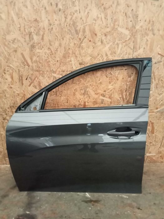 Peugeot 208 ii двері