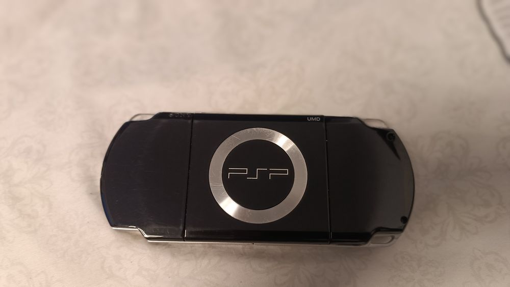PlayStation PSP 2004 como nova desbloqueada