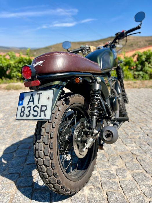 Bluroc Legend 125 — 2022 |  Apenas 6.400 km