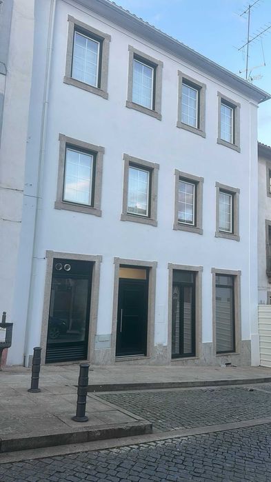 Prédio de Rendimento Totalmente Reabilitado no Centro Histórico