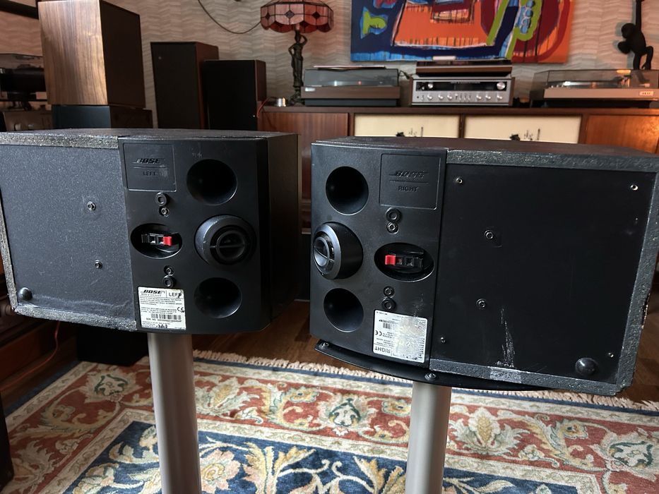 Fantasticas colunas Bose 301 Series V