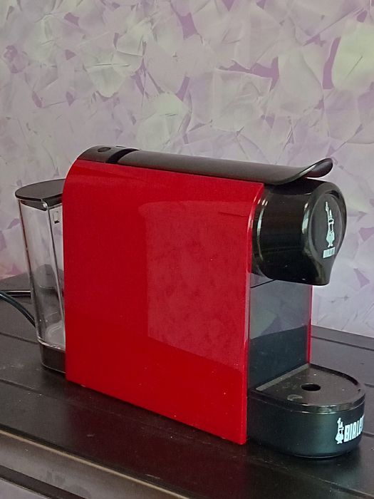 Капсульная кофеварка Bialetti Gioia