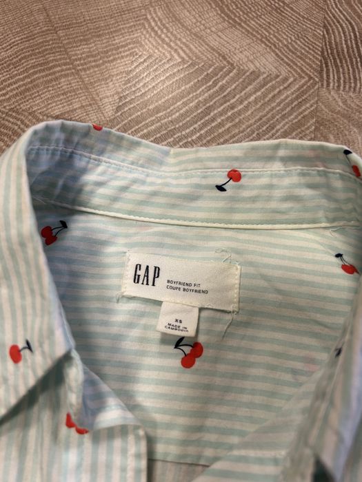 Сорочка з вишнями в смужку Gap 36р