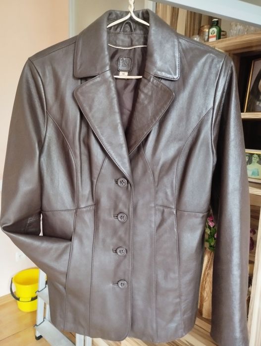 Коричневый шкіряний піджак
