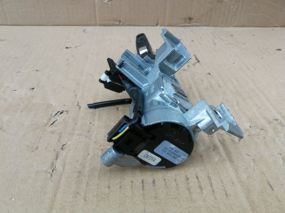 Audi A3 8P Golf V Stacyjka kluczyk 1K0905851B