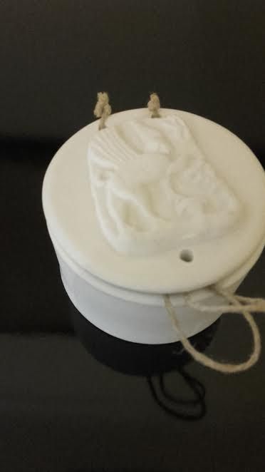 Anel Dyrberg Kern com caixa porcelana