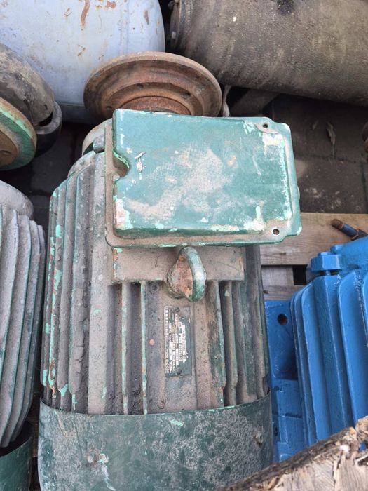 електро двигунии