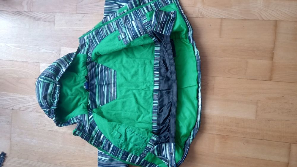 Kurtka chłopięca 98/104