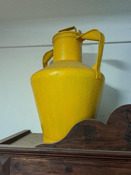 Pote vintage amarelo