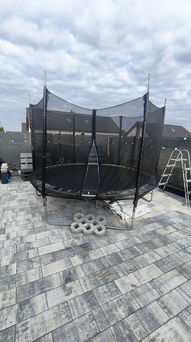 Sprzedam trampolinę 3m