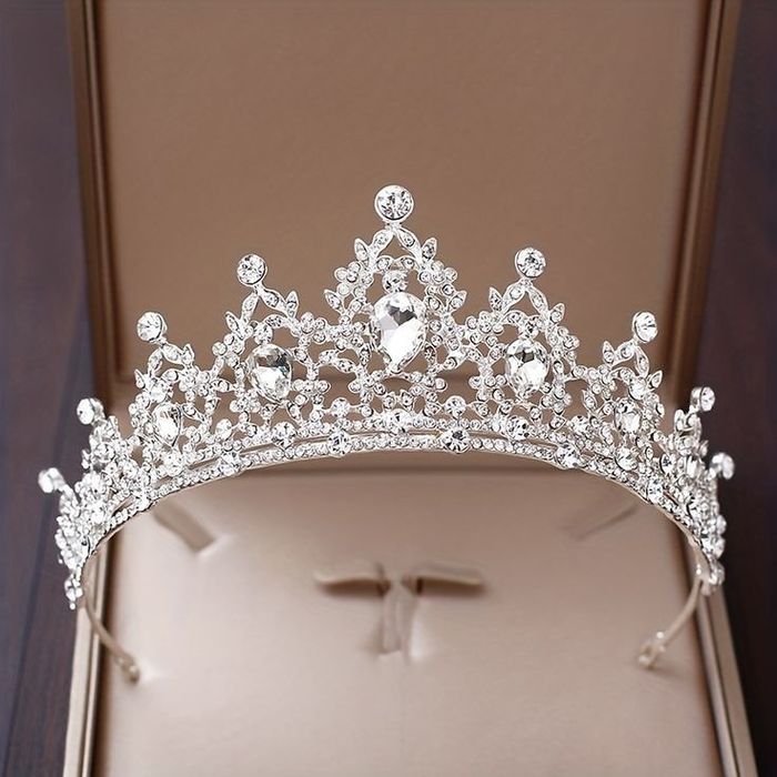 Діадеми для нареченої