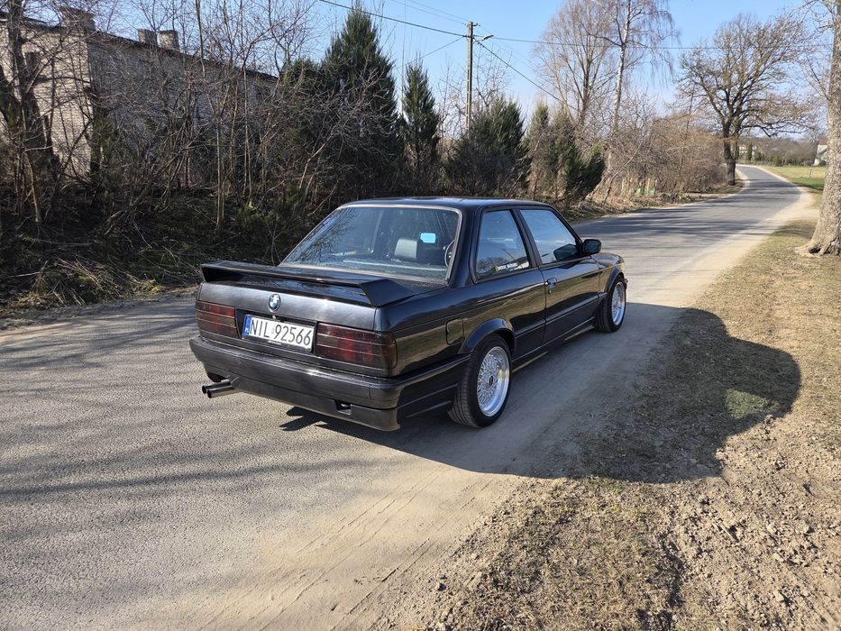 Bmw e30 coupe 2.0 R6 super stan